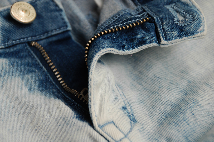 The Broken Zipper