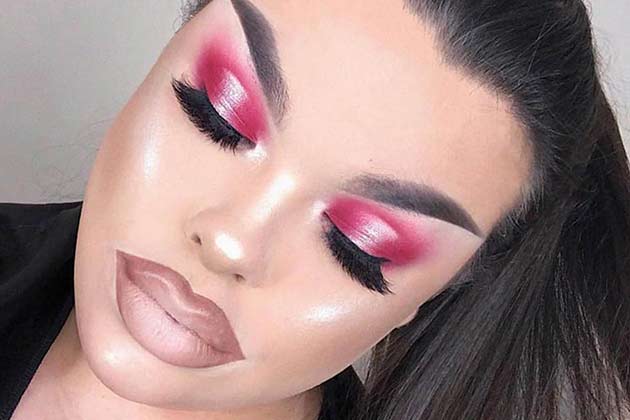 Overlined Lips