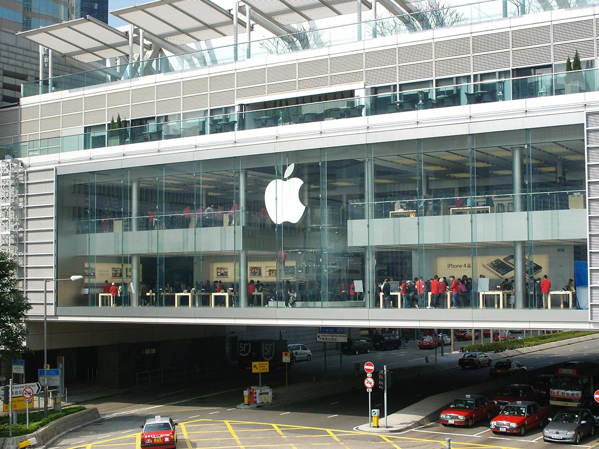 Apple - 1.7 Median Tenure Years