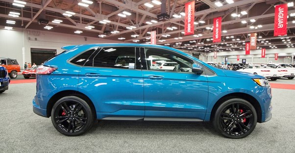 blue 2019 ford edge