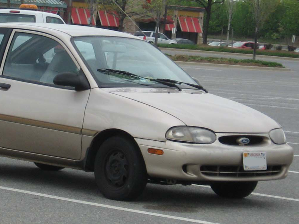 1993 Ford Aspire