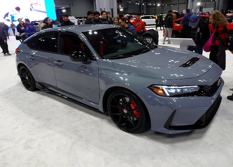 1. 2024 Honda Civic Type R