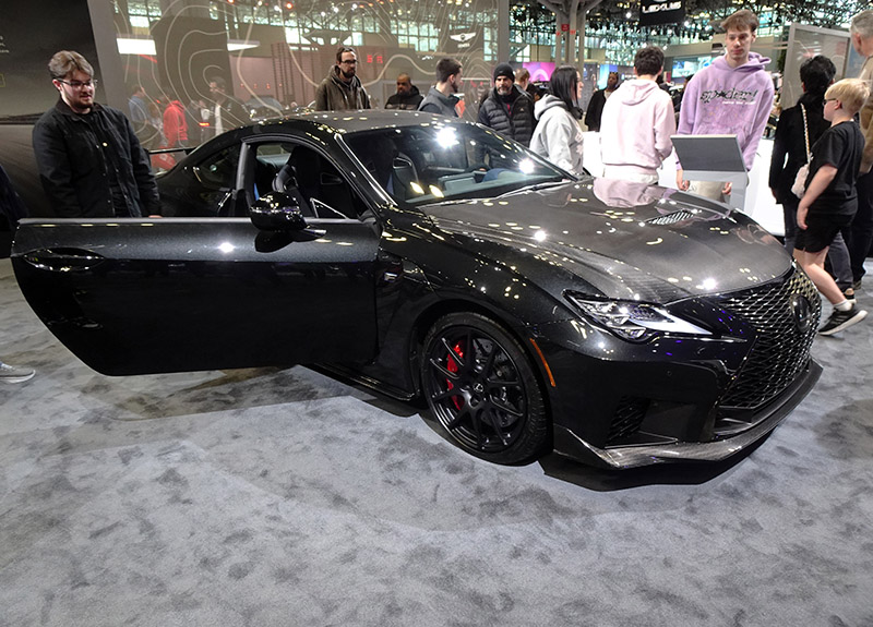 27. 2024 Lexus RC F