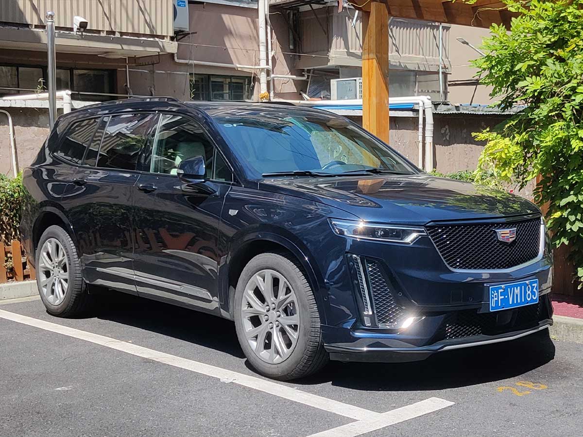Cadillac XT6