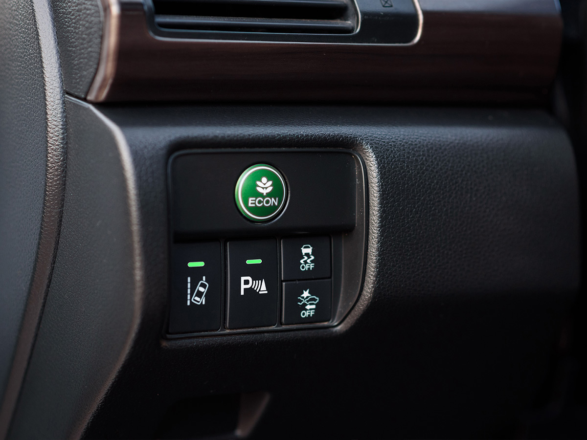 Eco Assist System for Smarter Driving