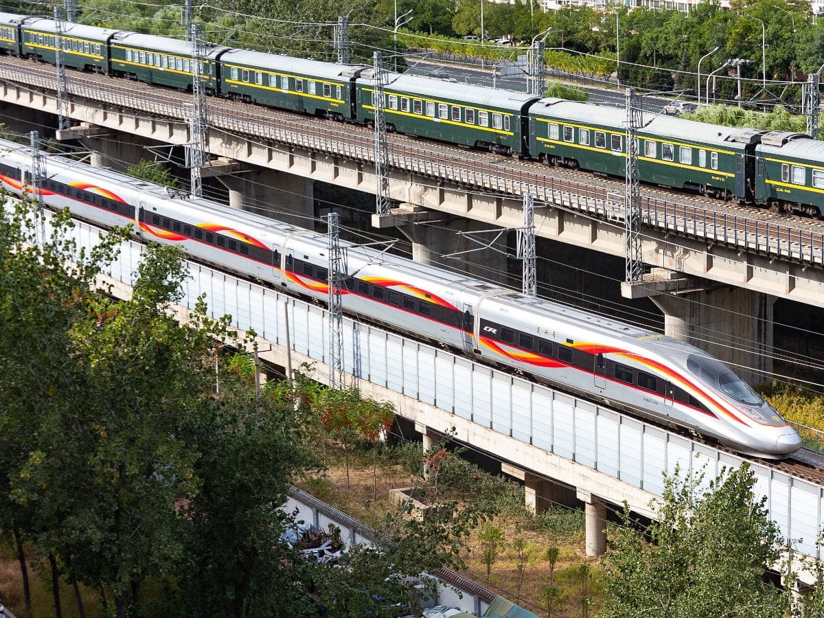 CR400AF/BF (China) - 350 km/h (217 mph)