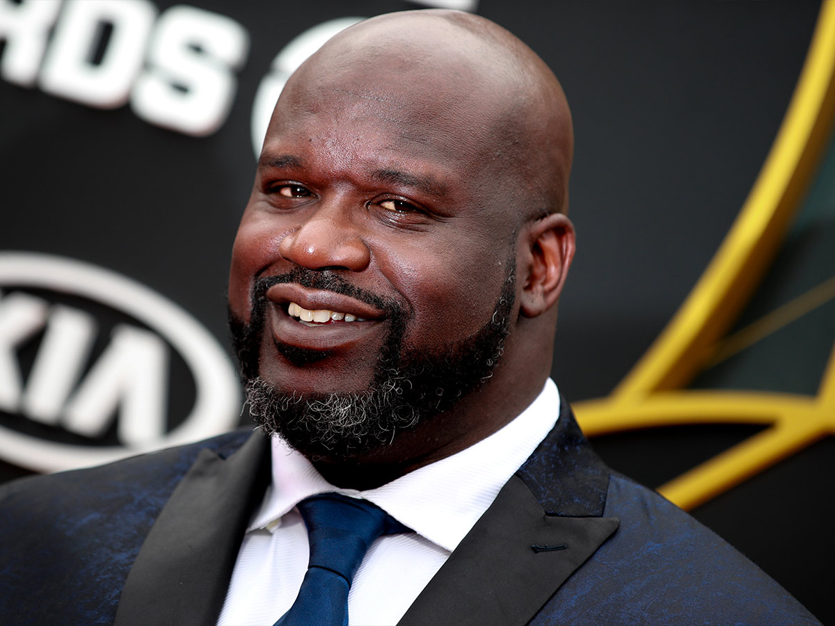 Shaquille O'Neal — Gave Away a Car to a Fan (2020)
