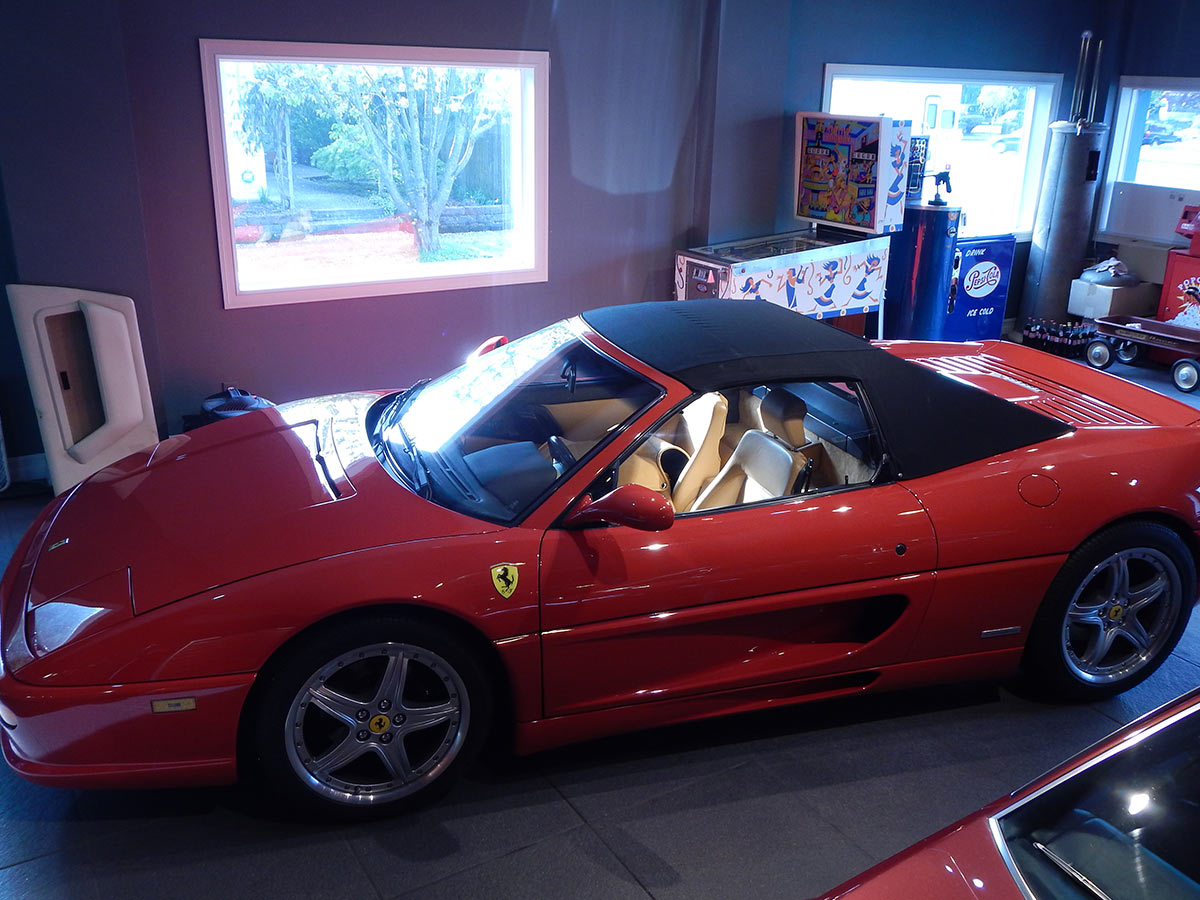 Ferrari F355