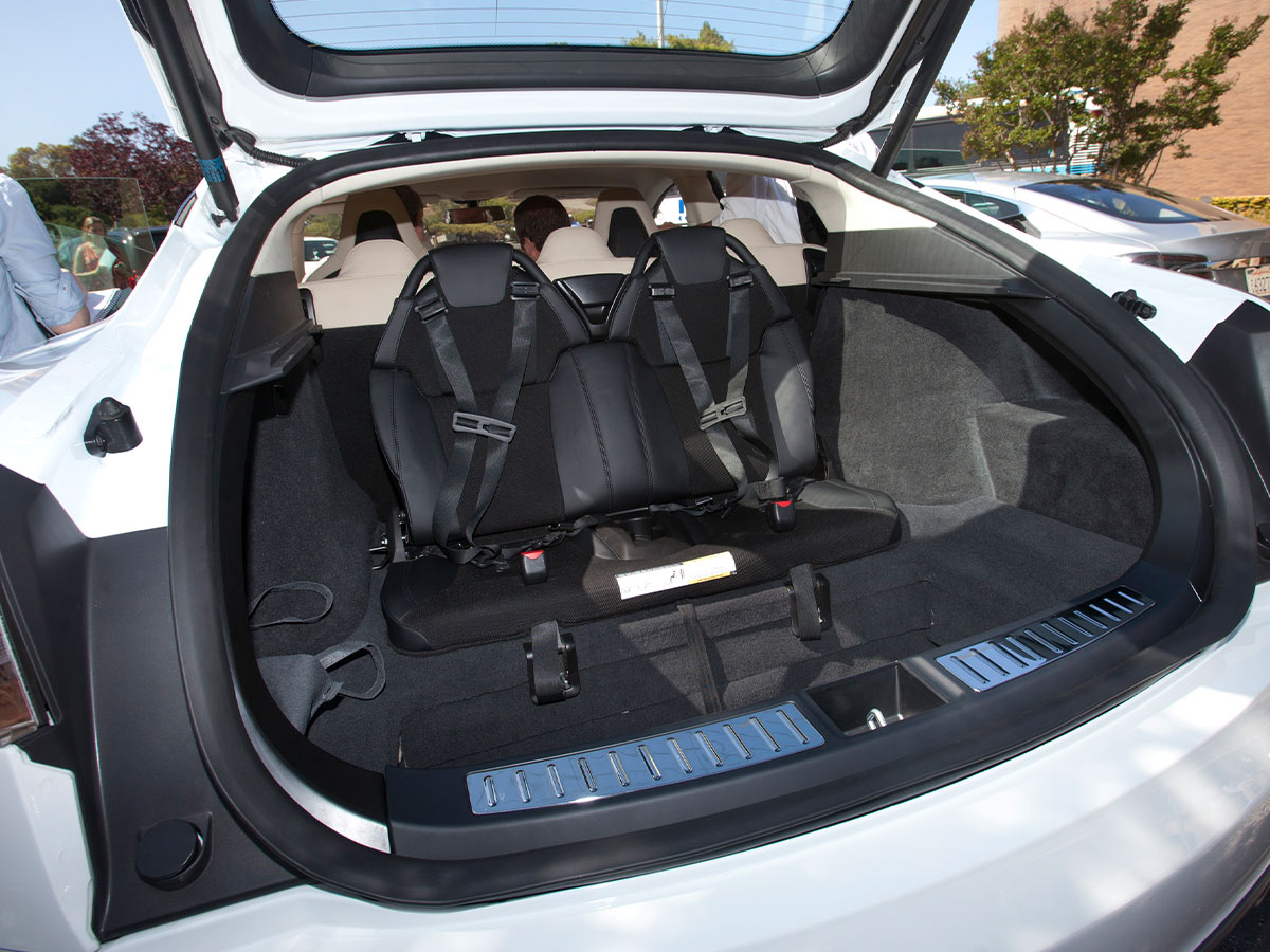 Station Wagon Rear Facing Seats