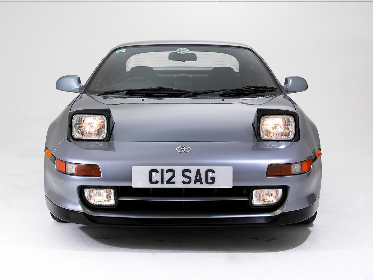 Pop-Up Headlights