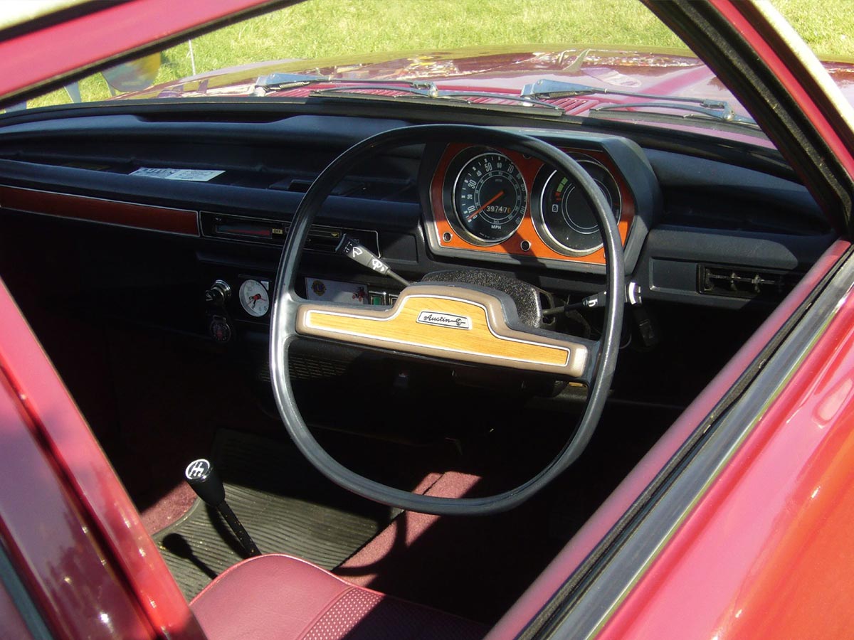 Square Steering Wheels