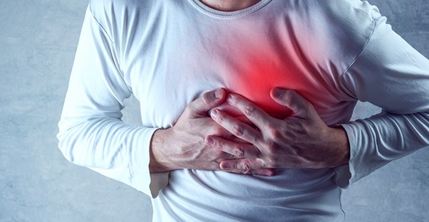 man having chest pain as a symptom of mitral valve prolapse