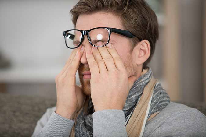 Uncontrolled Eye Movements