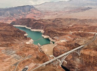 Helicopter Tours of the Hoover Dam