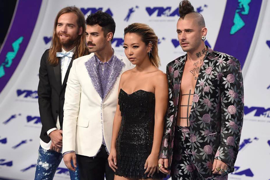 DNCE at the VMAs