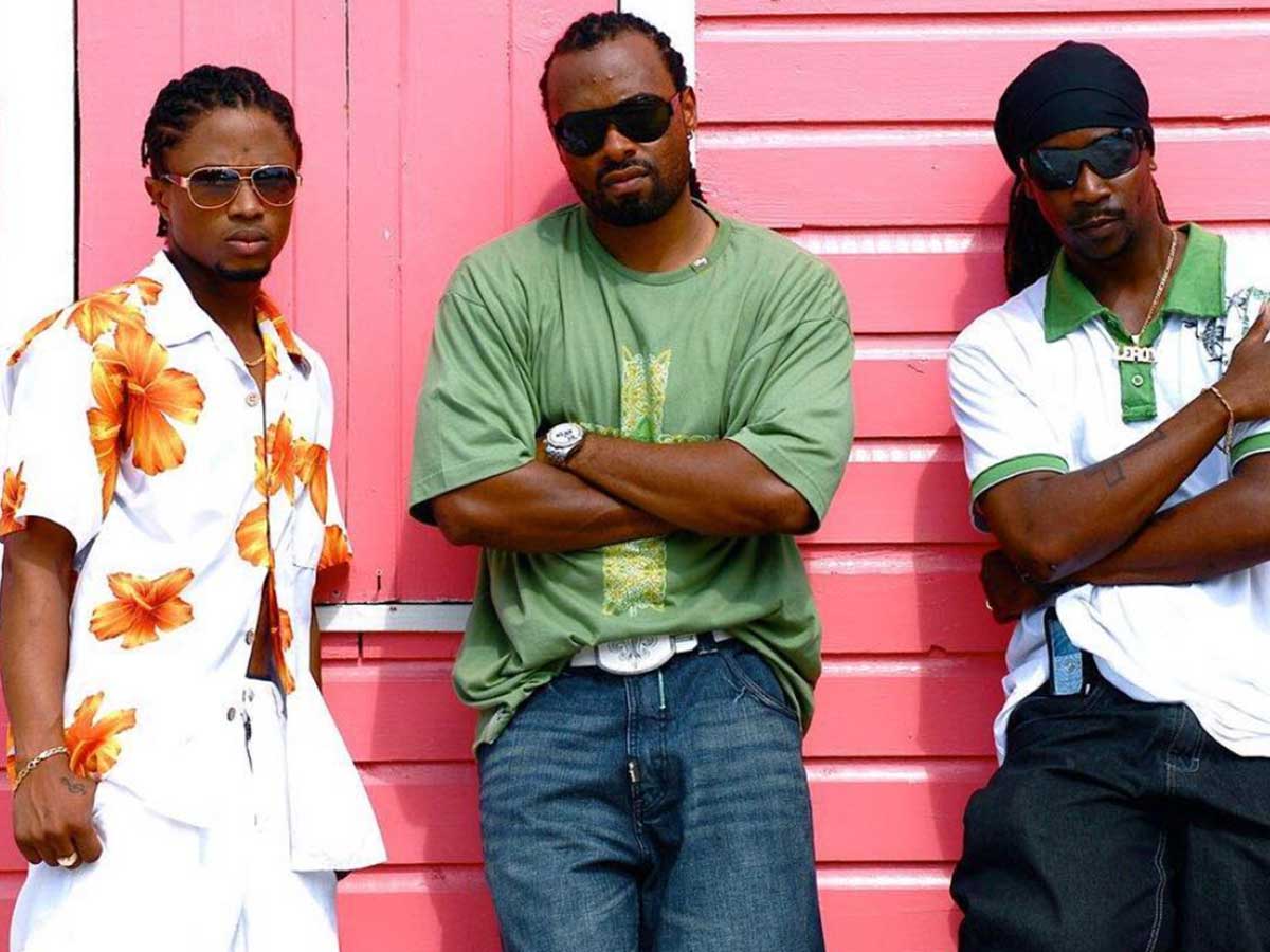 Who Let the Dogs Out (2000) Baha Men