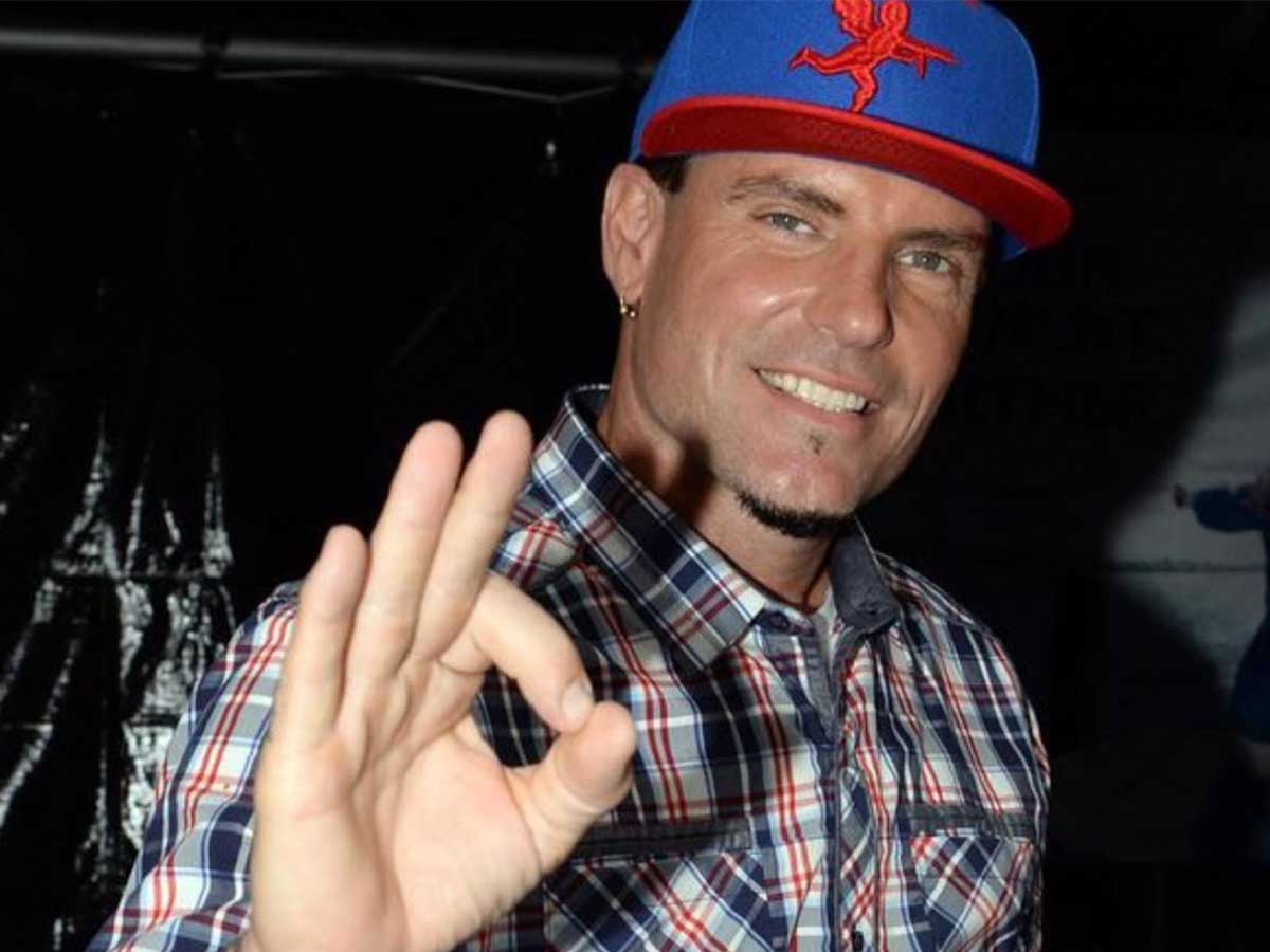 Ice Ice Baby (1989) Vanilla Ice