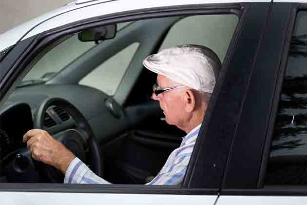 Elderly Man Caught Exposing Himself in McDonald’s Parking Lot