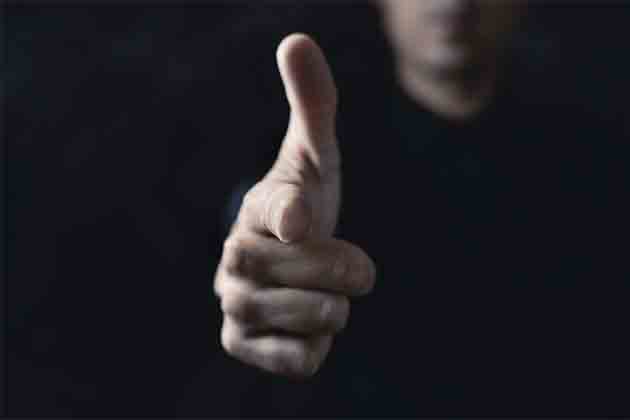 Florida Man Reportedly Attempts to Rob Convenience Store Armed with a Finger