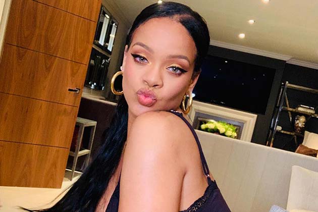Rihanna @badgalriri