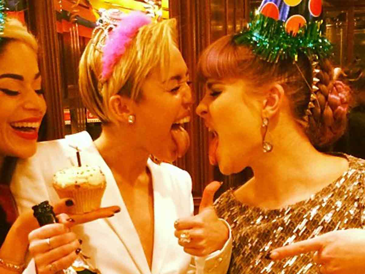 Miley Cyrus and Kelly Osbourne