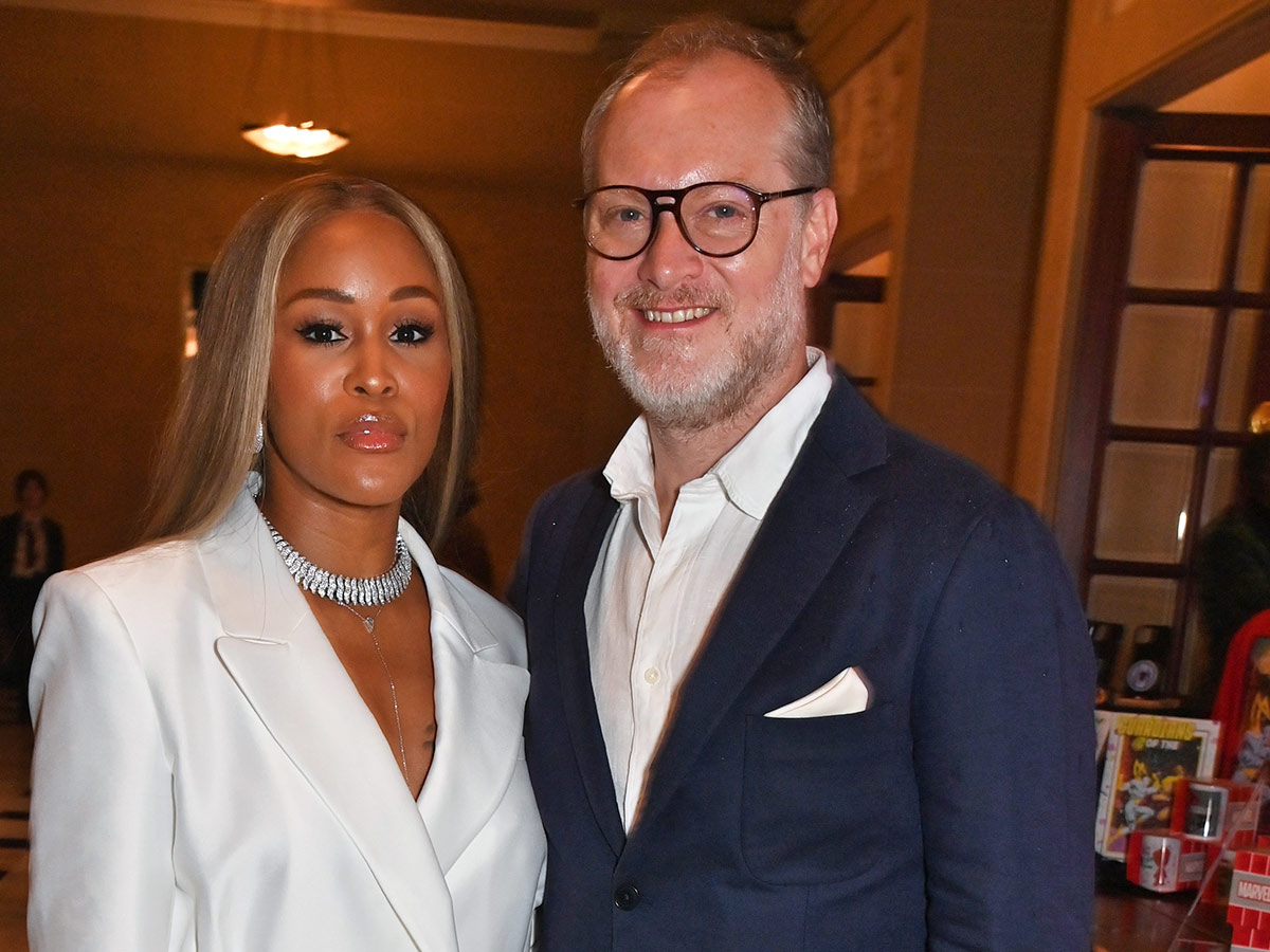 Eve & Maximillion Cooper