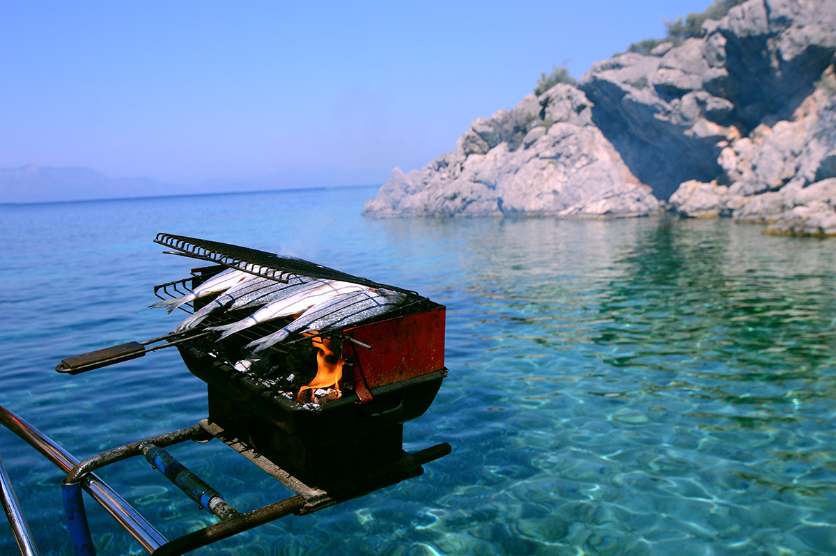Pirates had to eat a special diet on the sea.