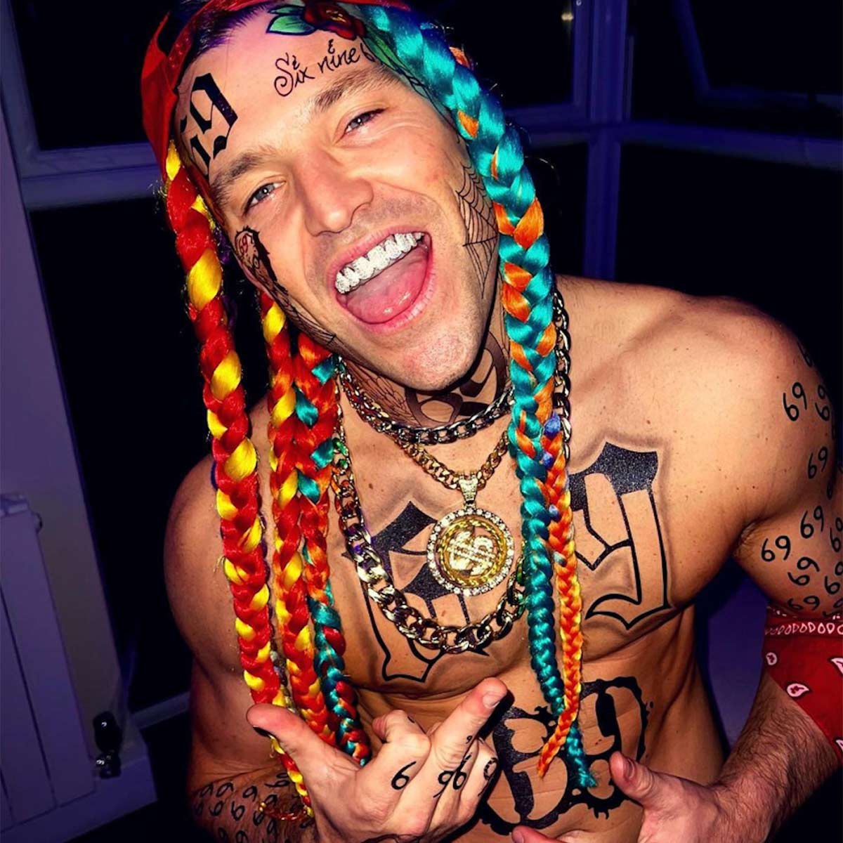 32. Mark Wright - Tekashi 6ix9ine