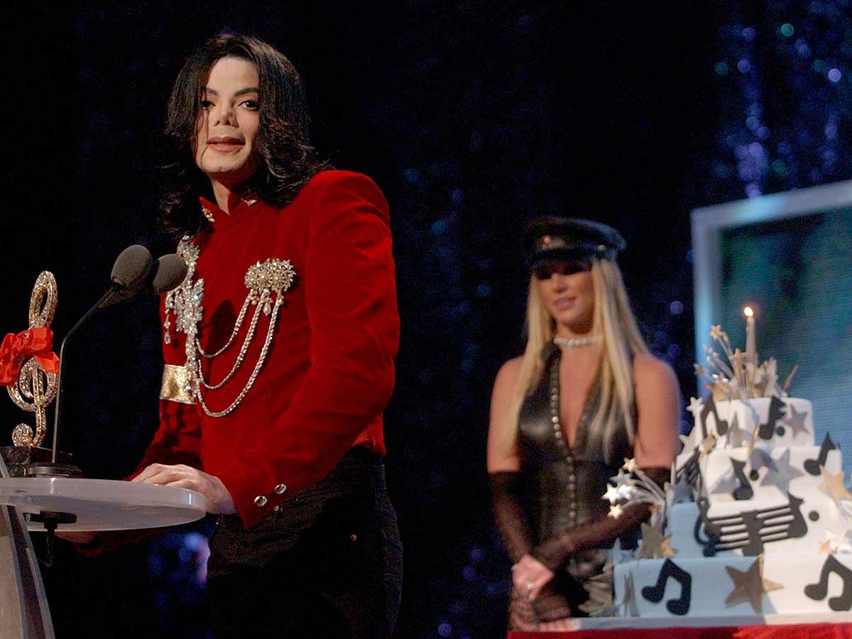 15. Michael Jackson Claiming an Imaginary Award