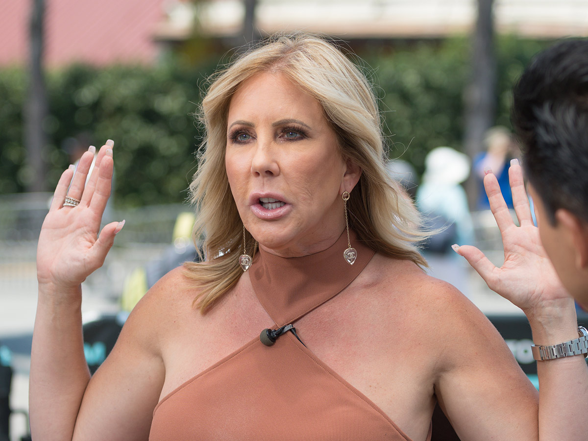 Vicki Gunvalson Ménage à Trois