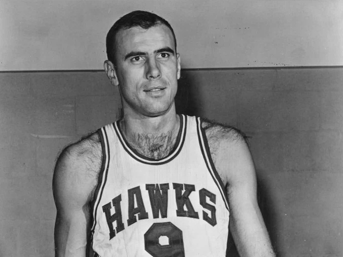 Bob Pettit: The Accountant