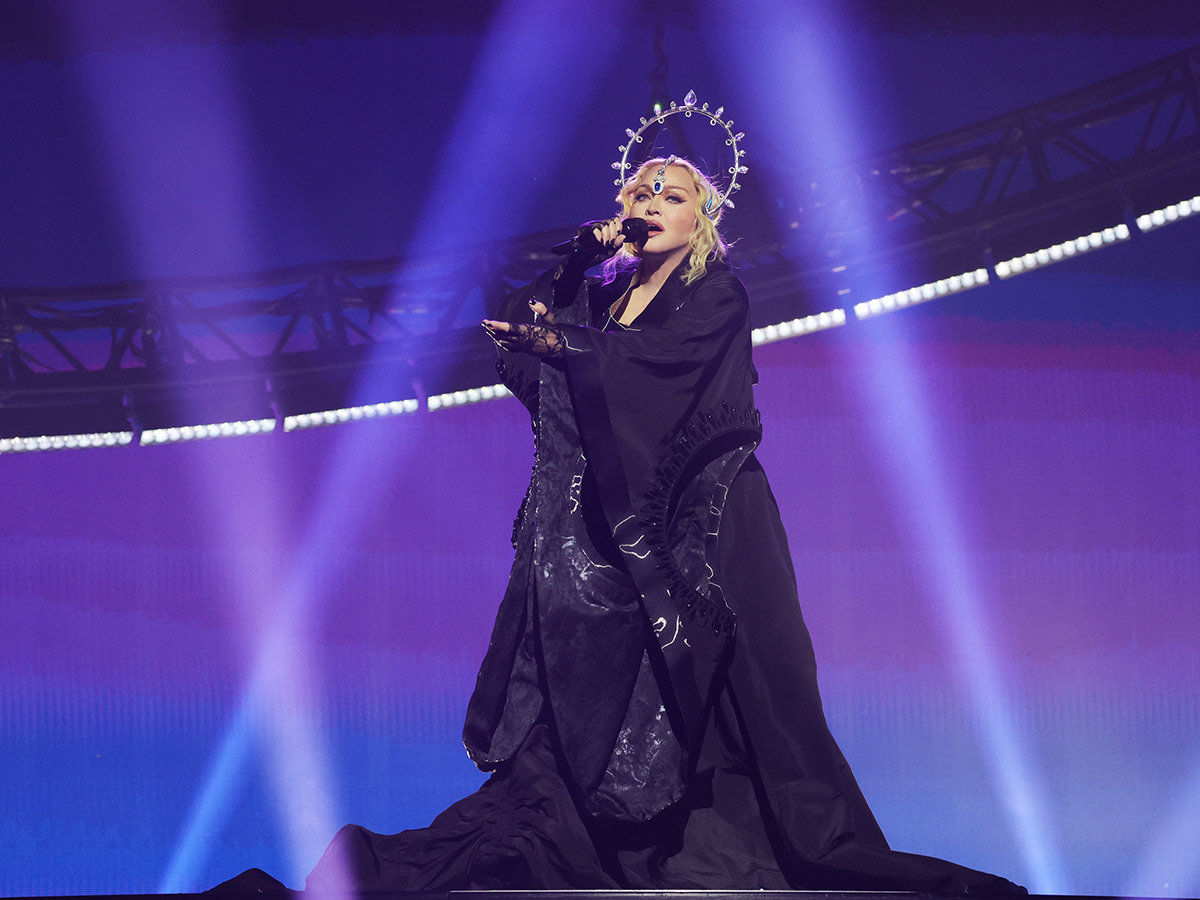 Madonna - 1,600,000