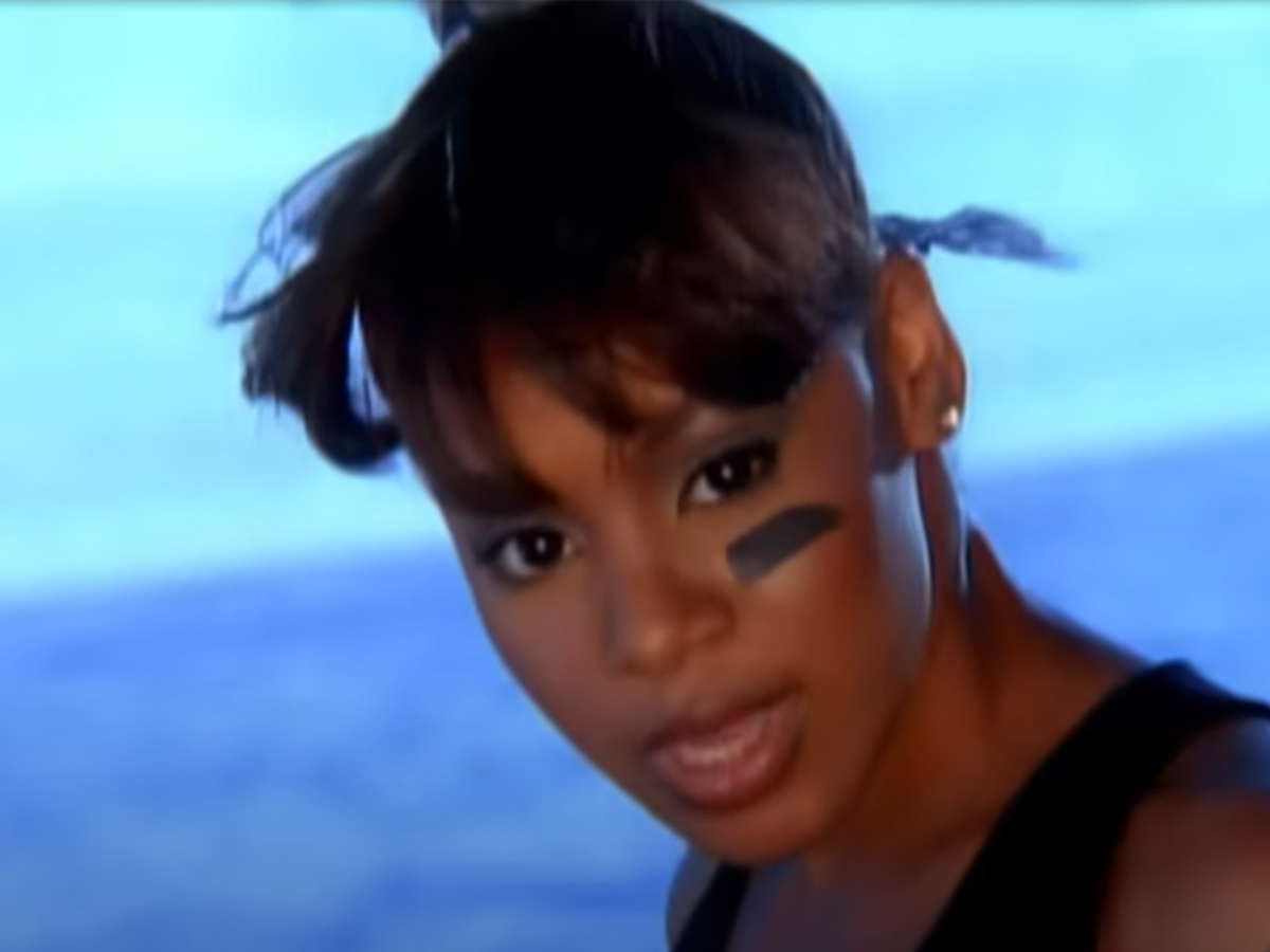 1995: “Waterfalls” – TLC