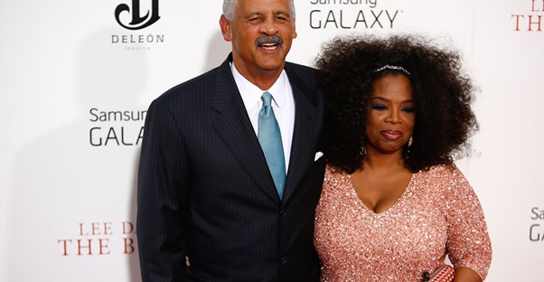 Stedman Graham attends a movie event with Oprah