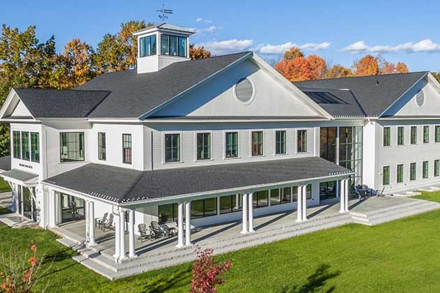 New Hampshire – New England College