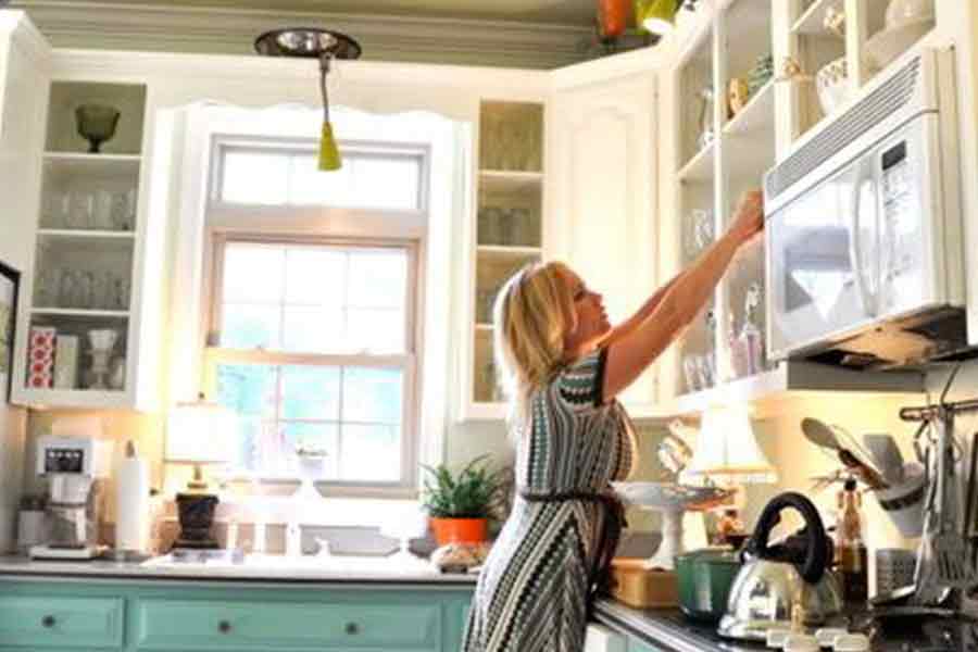 Empty and clean cabinets
