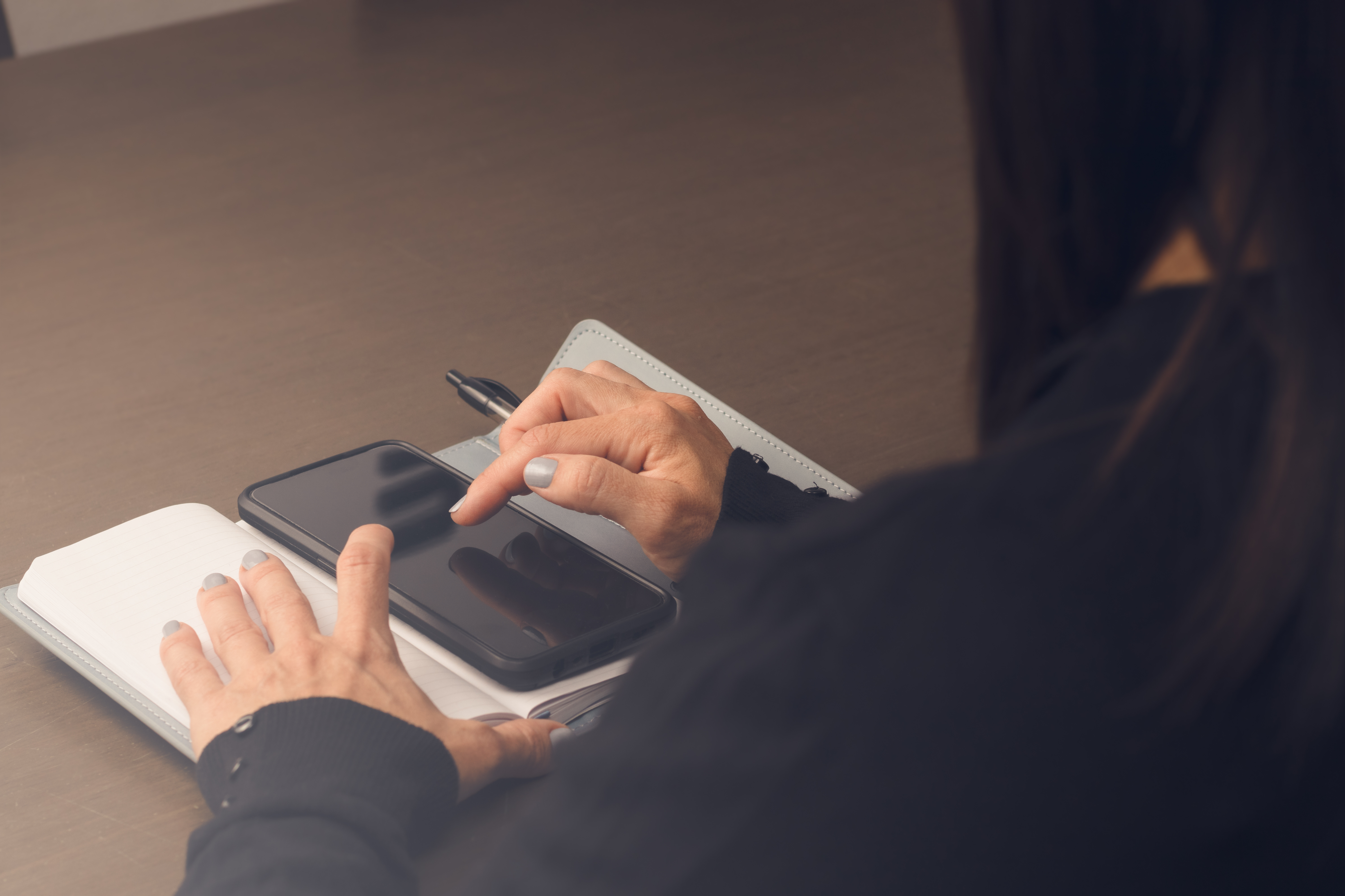 Minimize Electronic Clutter