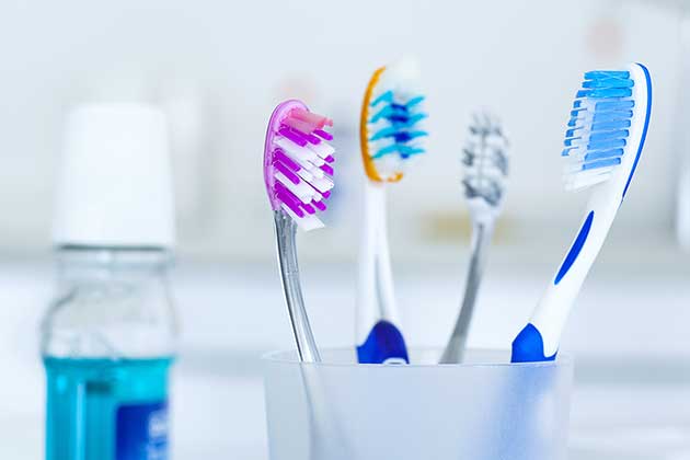 Disinfect Toothbrush
