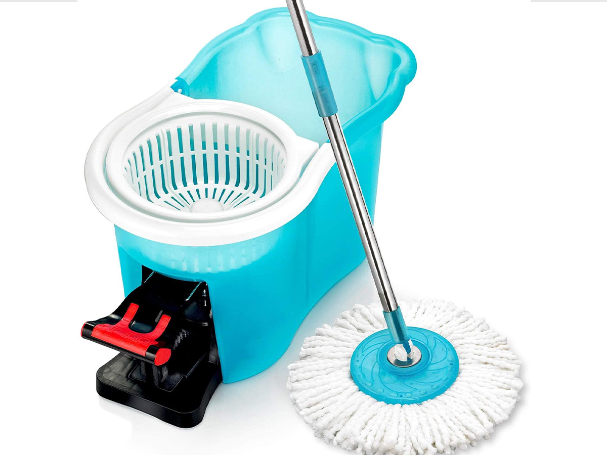 Hurricane Spin Mop Home Cleaning System by BulbHead