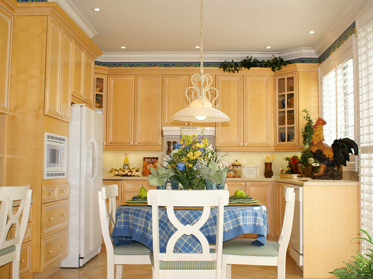 Rooster Kitchen Theme
