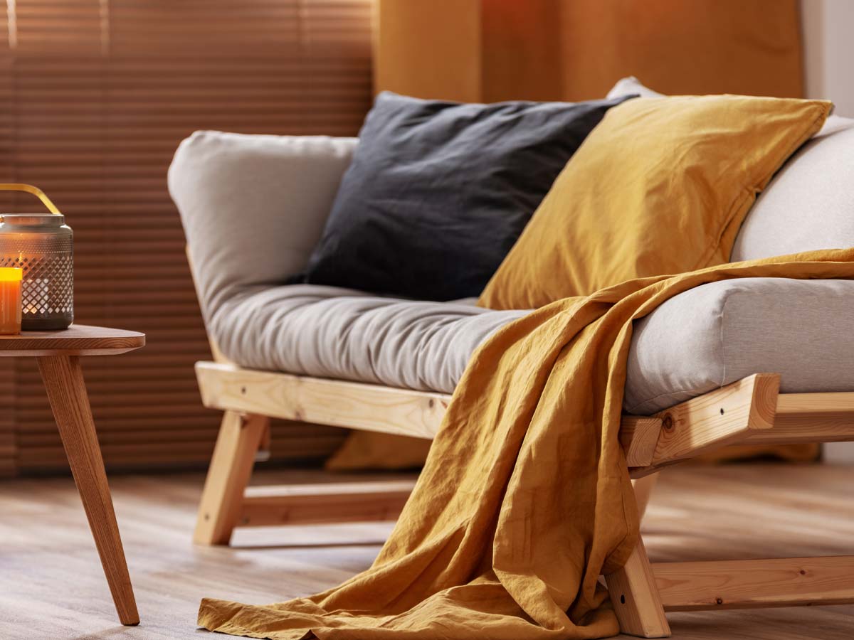 33. Futons