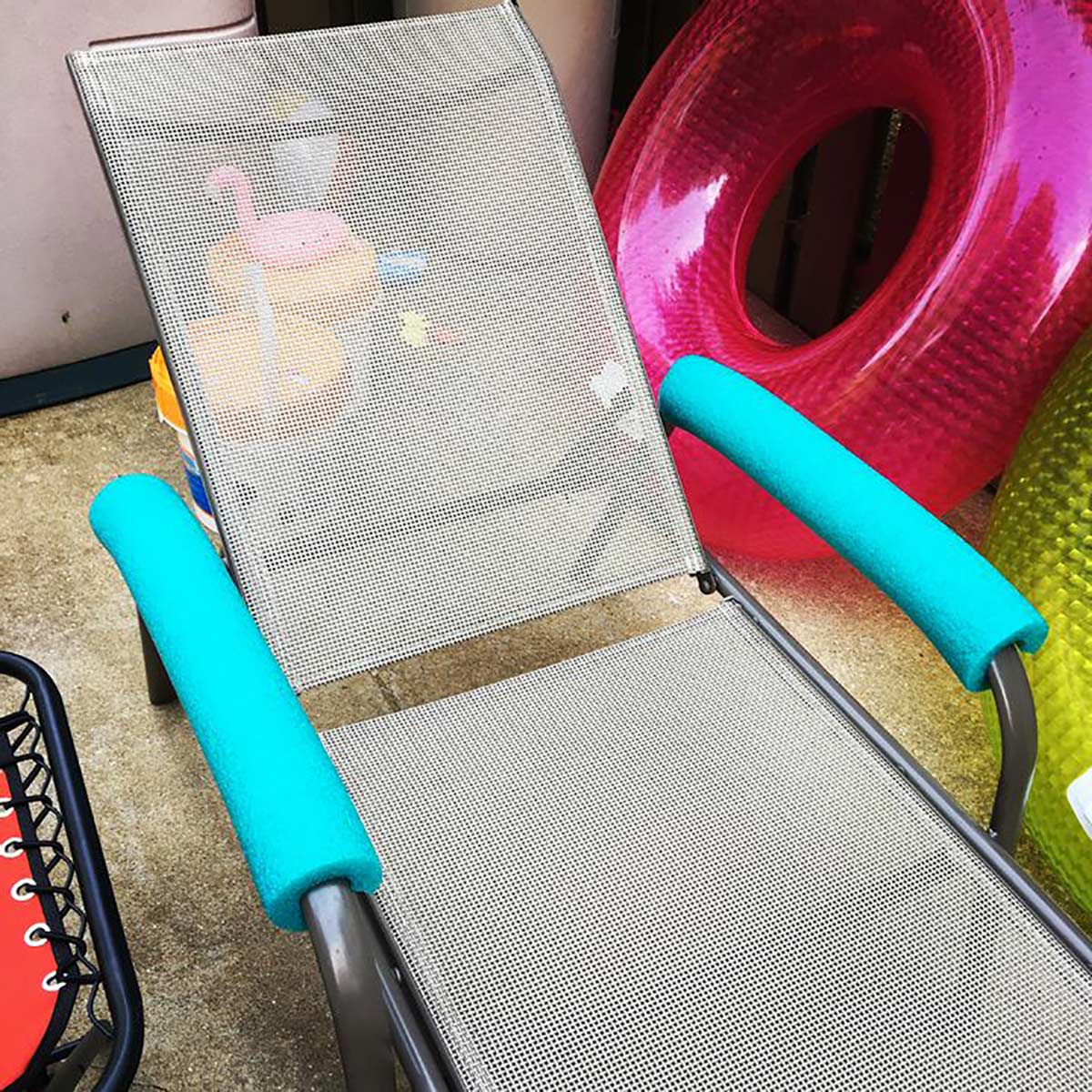 Outdoor Lounge Chair Guard