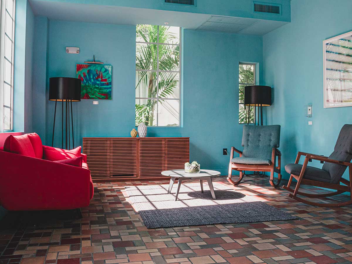 Bold Walls