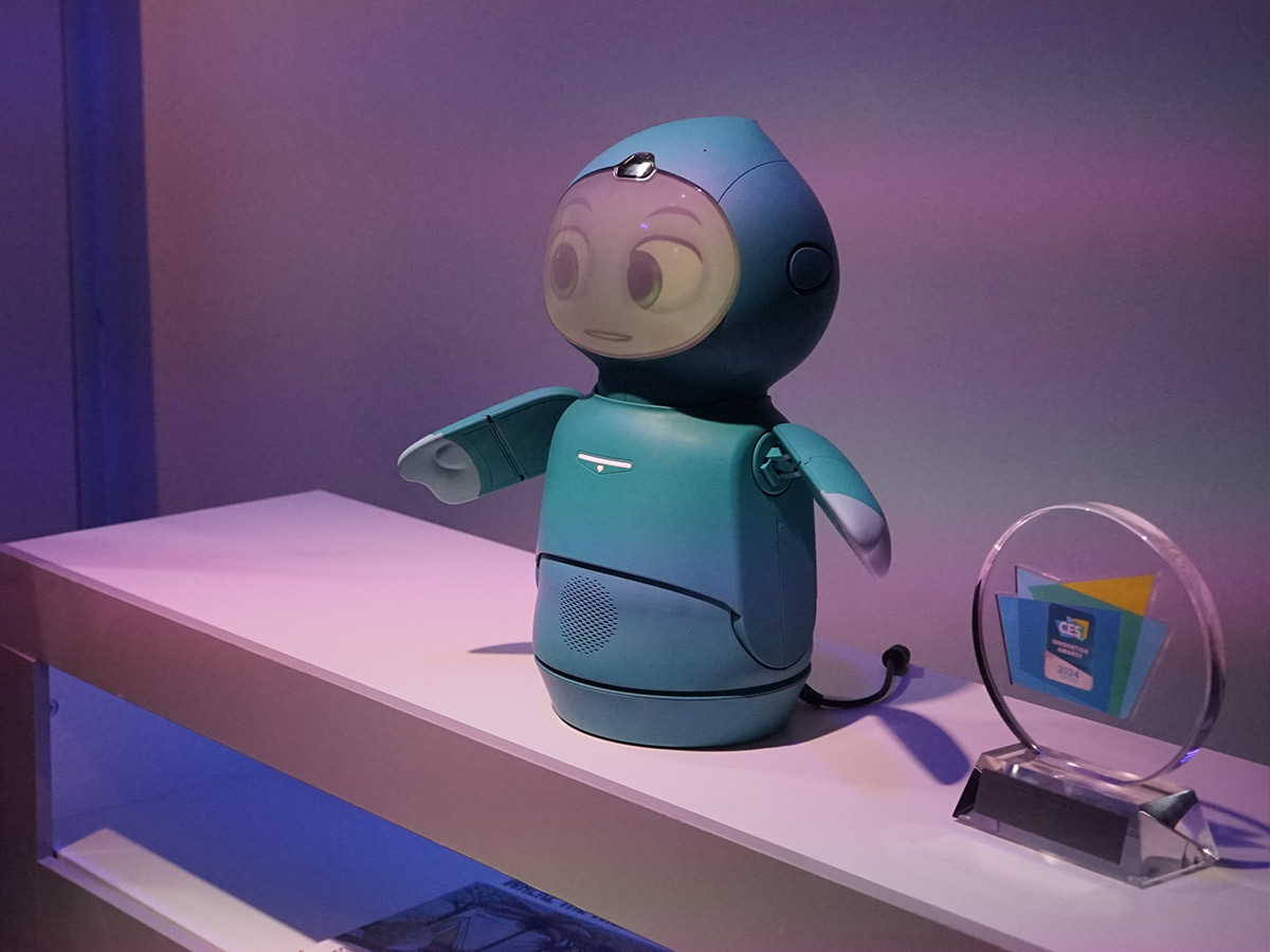 Moxie Robot