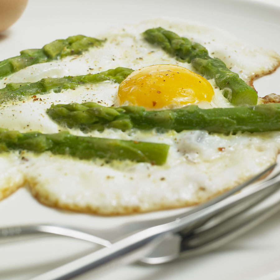 Asparagus and Eggs