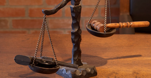 The pros and cons of a lawsuit loan