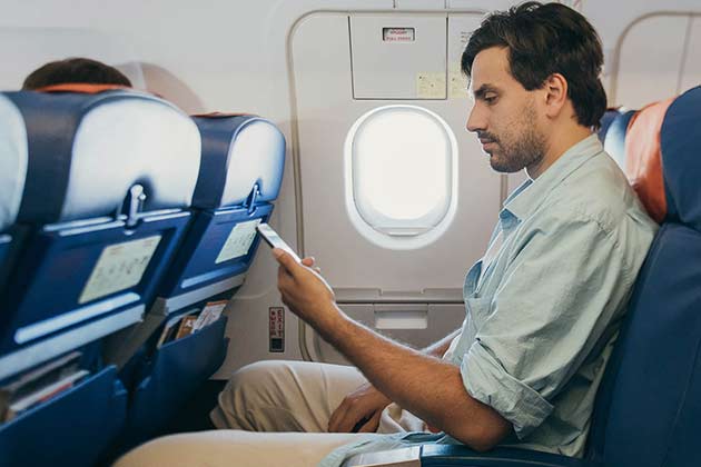 People Who Don't Use Headphones