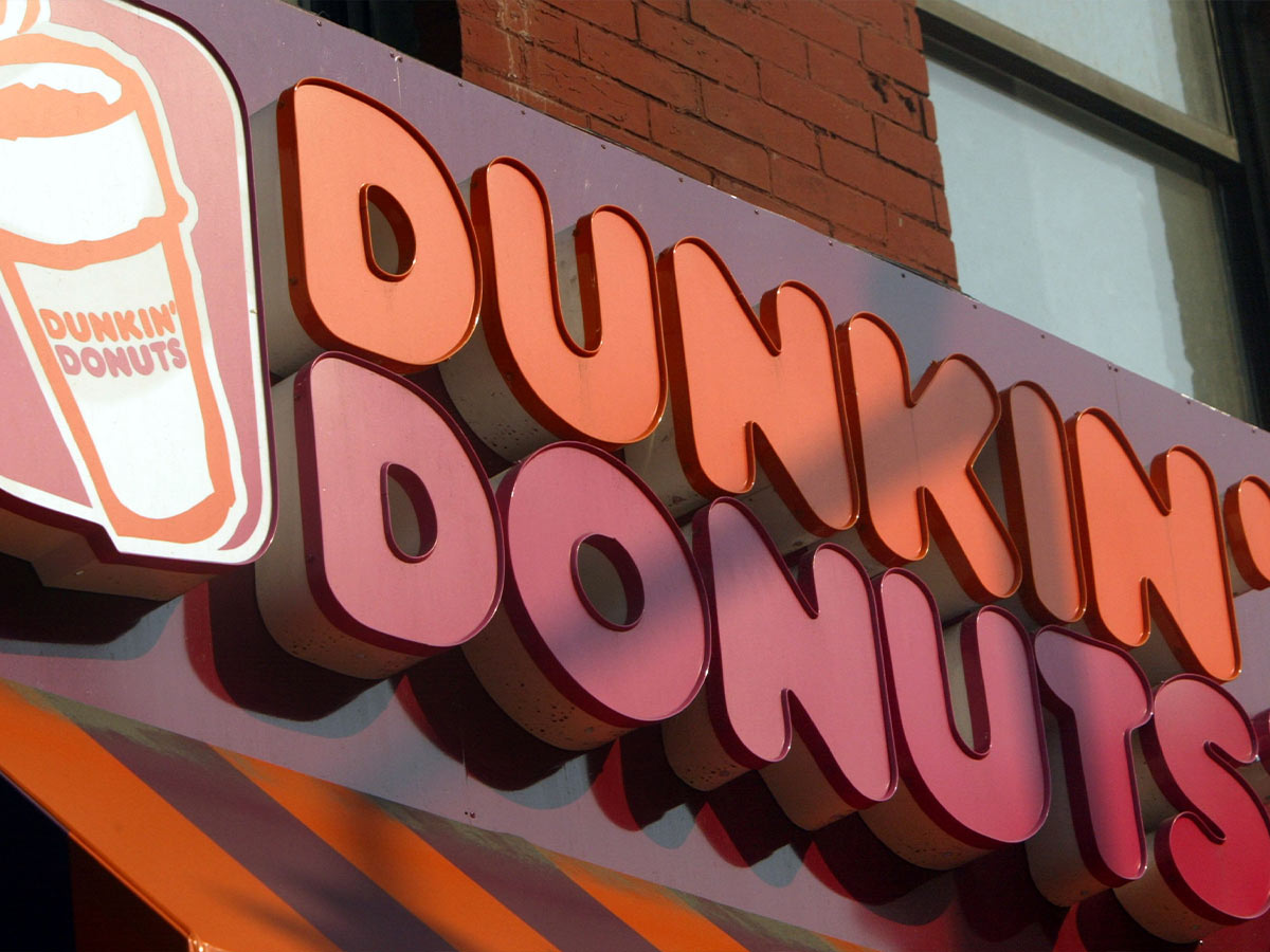 Massachusetts: Dunkin' Donuts