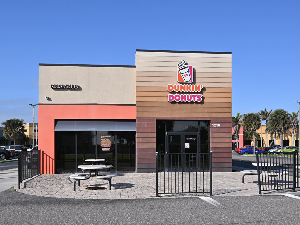 Maine: Dunkin' Donuts