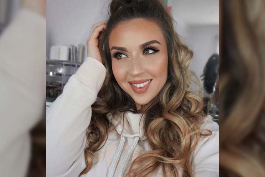 Pair with Contemporary Hair and Makeup